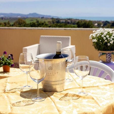 B&B Pirandello - Residence Villa Margherita 阿格里真托 外观 照片